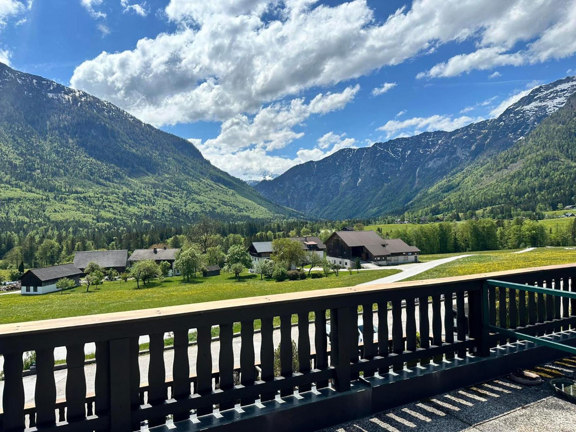 Das Alpenzeit Appartement Mit Just Private Terrasse (Adults Only) Бад Аузее Екстериор снимка