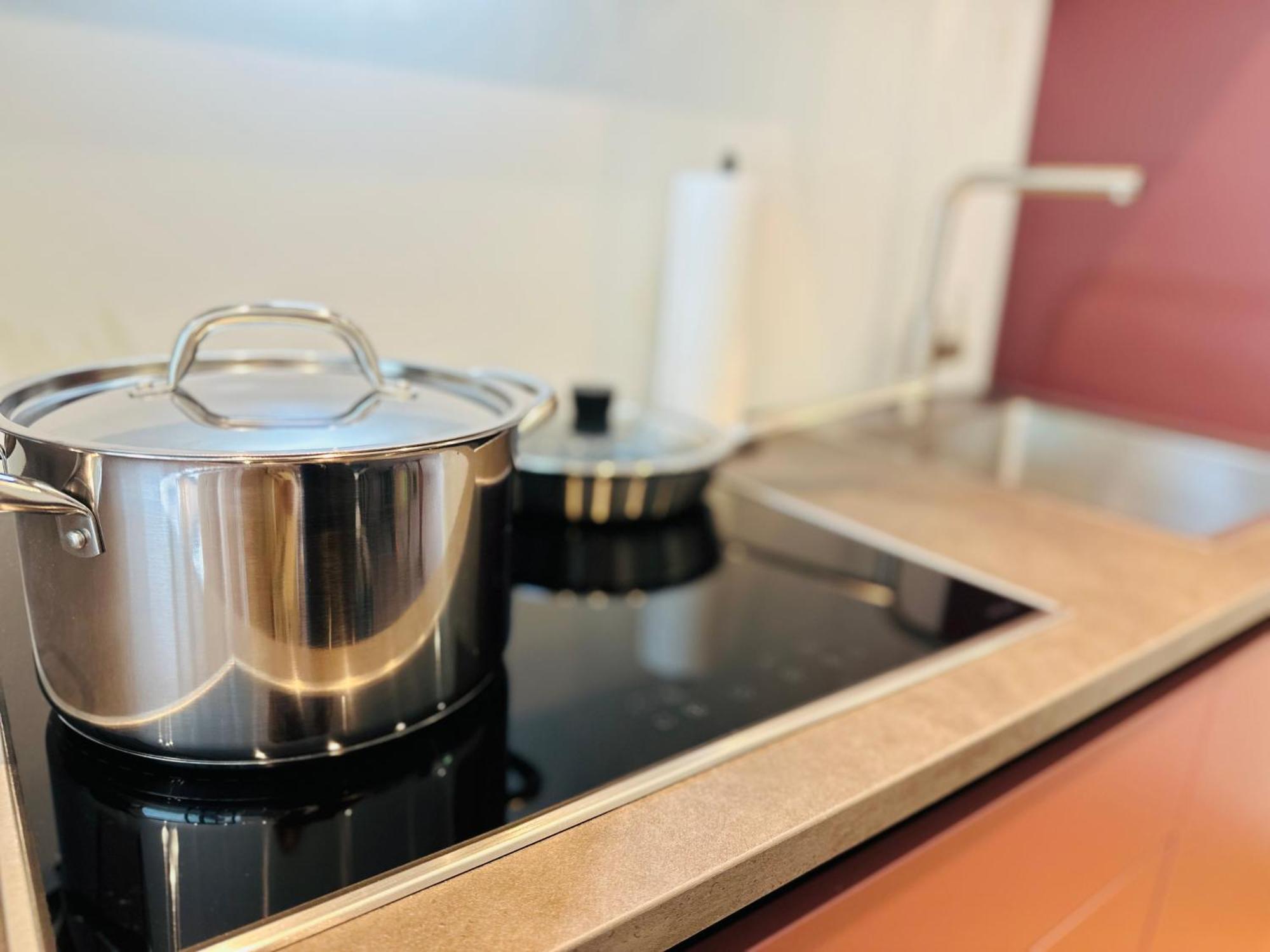 Das Alpenzeit Appartement Mit Just Private Terrasse (Adults Only) Бад Аузее Екстериор снимка