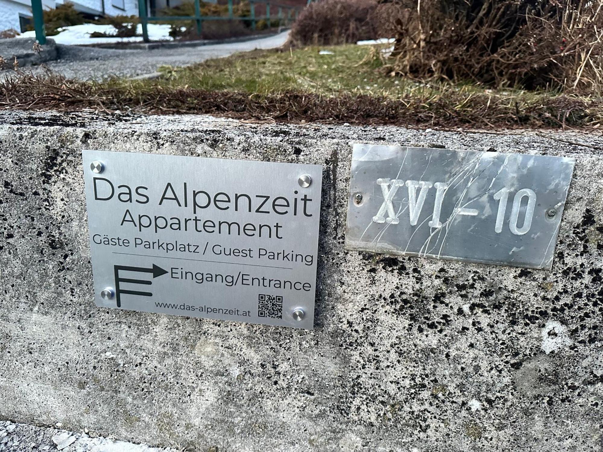Das Alpenzeit Appartement Mit Just Private Terrasse (Adults Only) Бад Аузее Екстериор снимка